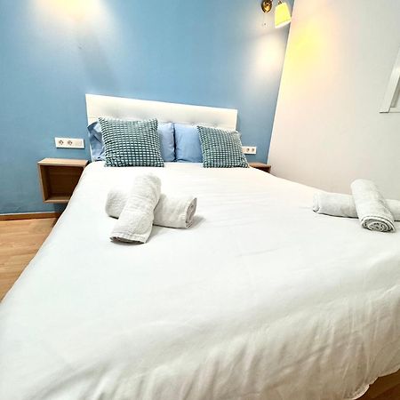 Pamis Apartament Sants, Barcelona Buitenkant foto