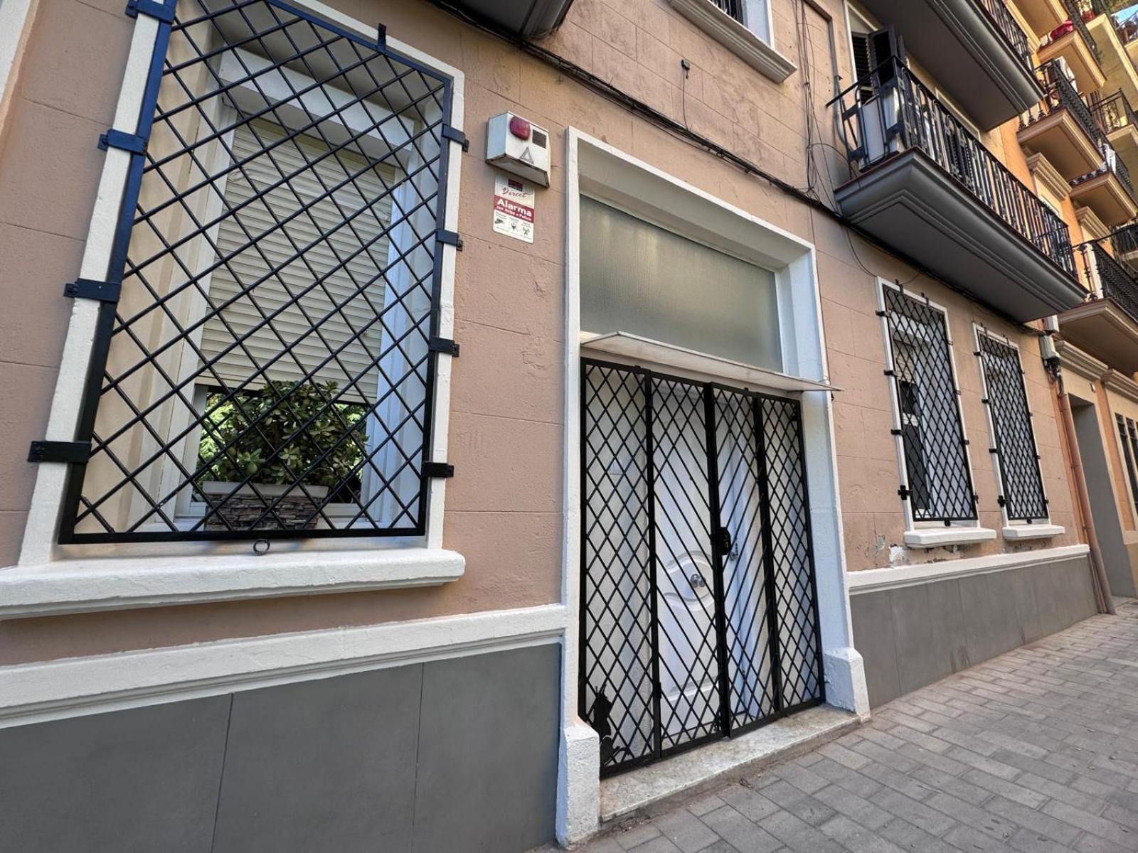 Pamis Apartament Sants, Barcelona Buitenkant foto