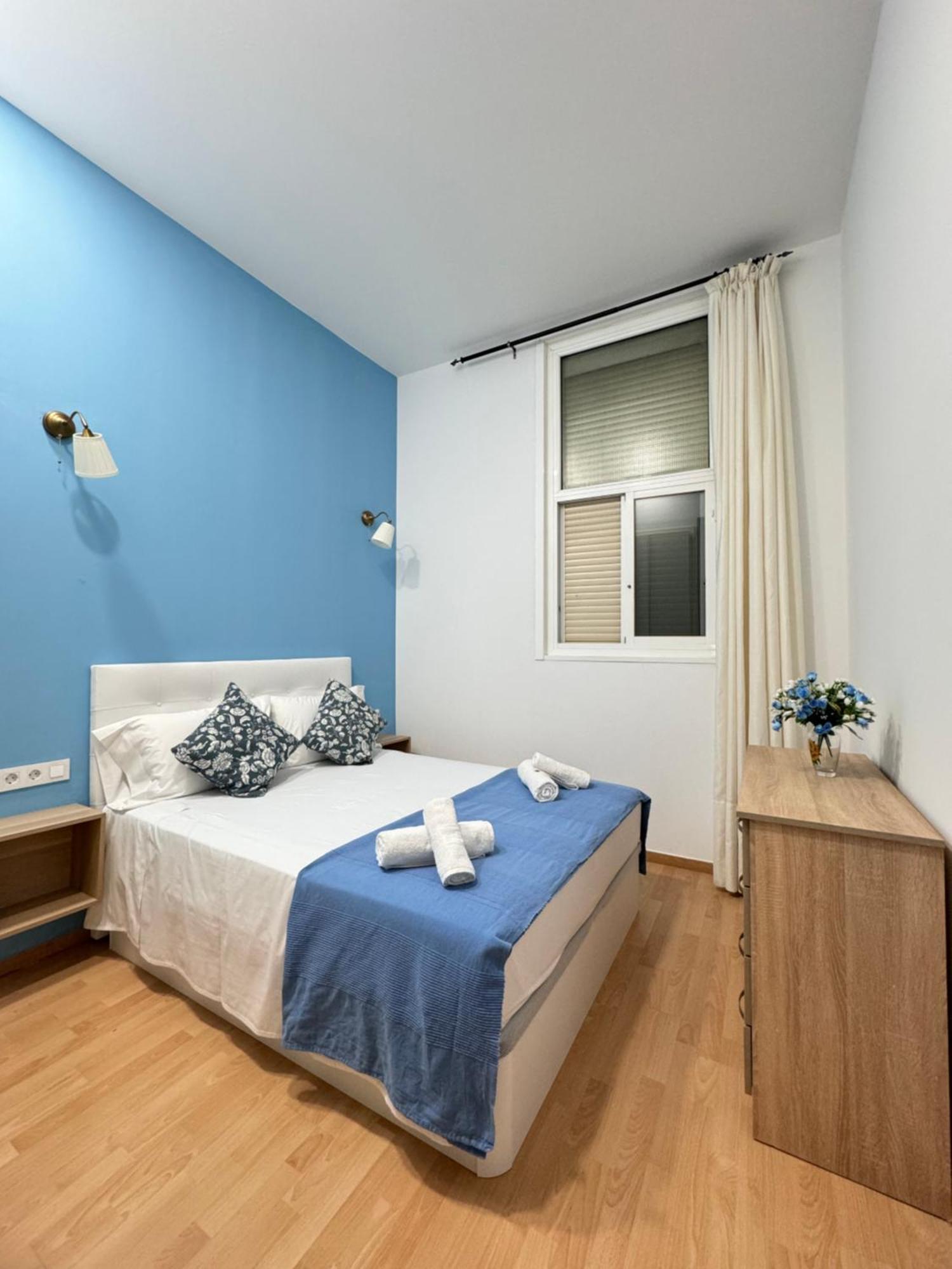 Pamis Apartament Sants, Barcelona Buitenkant foto