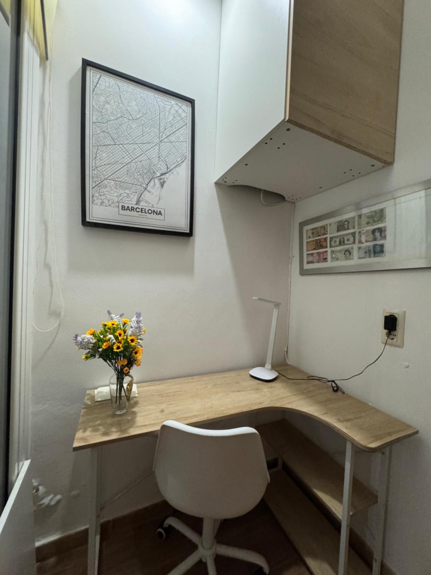 Pamis Apartament Sants, Barcelona Buitenkant foto